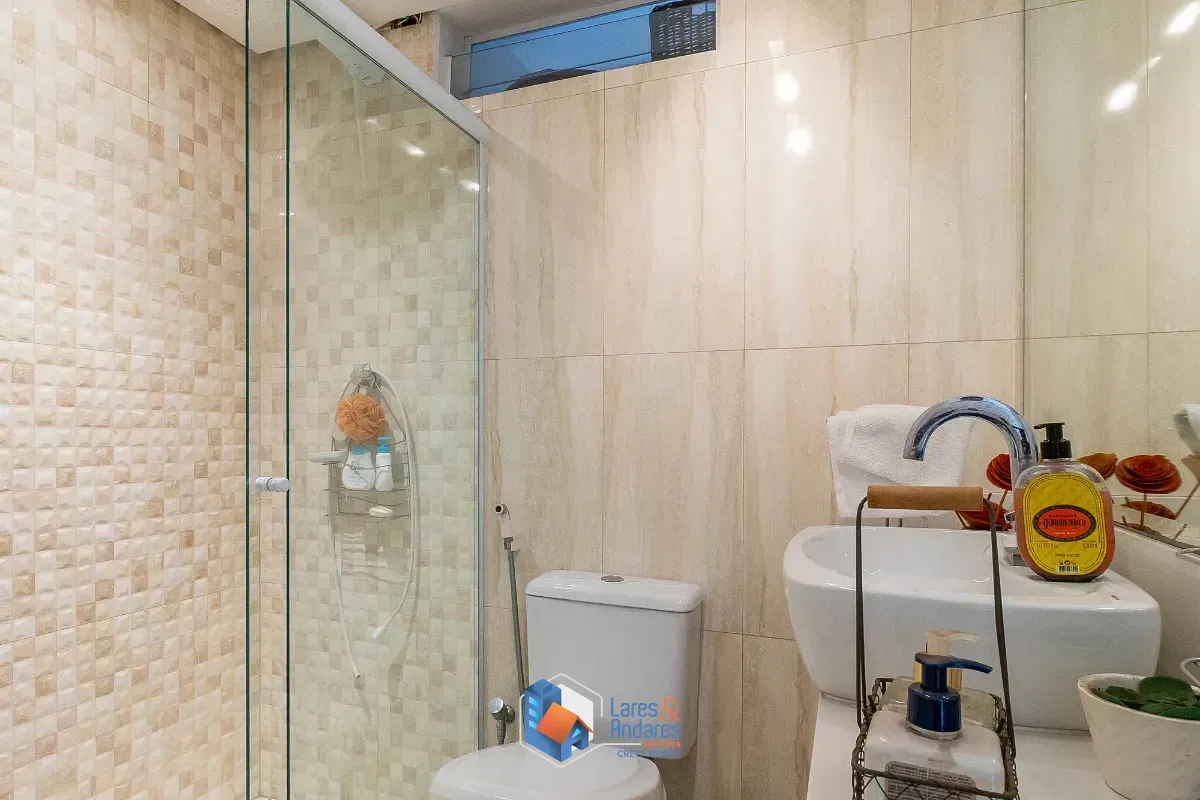 Imagem Casa para venda em Pacaembu com 5 quartos, sendo 3 suítes, 600m²