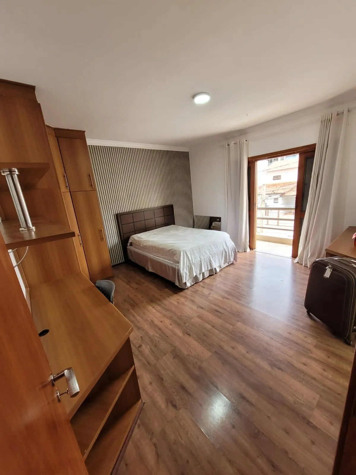 Imagem Casa no Campolim com 4 suítes- Excelente Sobrado Oportunidade no Campolim Sorocaba