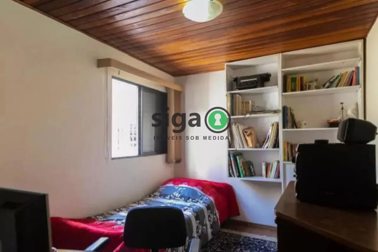 Imagem Casa mobiliada na Vila Clementino com varanda e espaço ideal para famílias.
