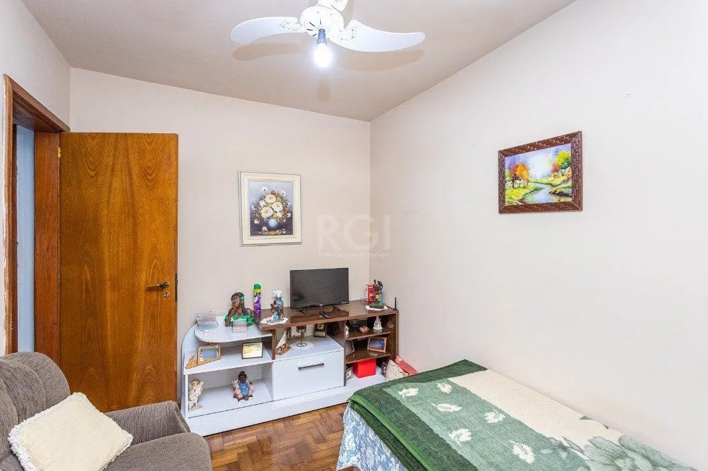 Imagem Casa Condominio para Venda - 325m², 3 dormitórios, 3 vagas - Teresópolis