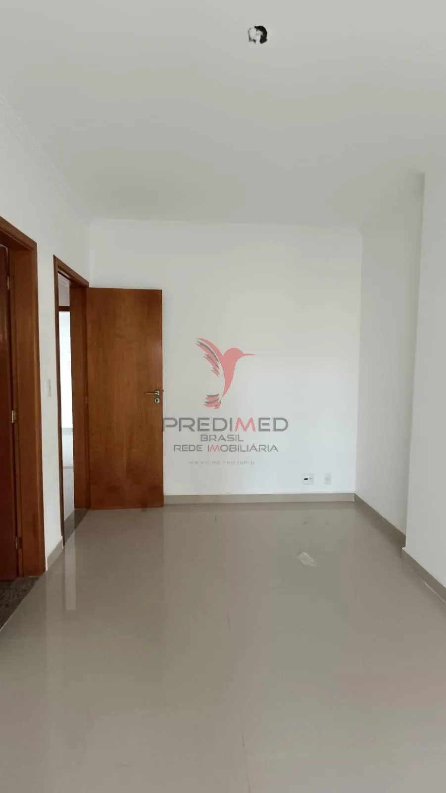 Imagem Apartamento com varandão novo de 3 Suites á venda com vista mar no Tupi, Praia Grande