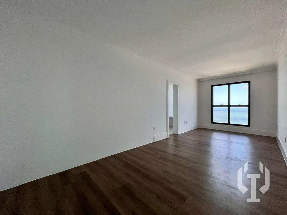 Imagem Apartamento à 80 Metro da Praia 3 Suítes Lazer Completo no Centro de Itapema