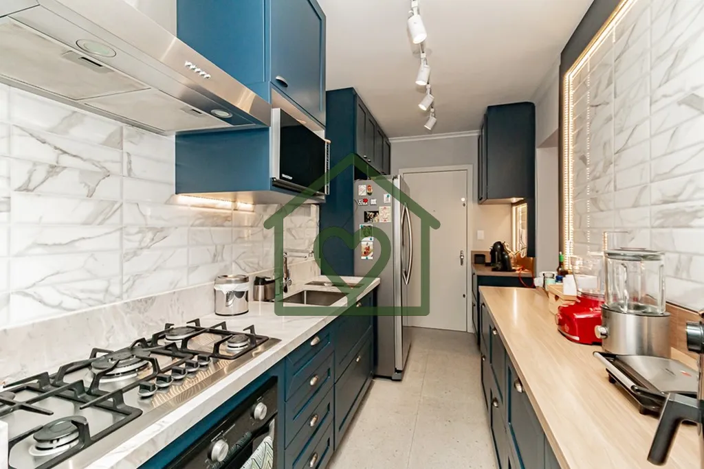 Imagem Excelente apartamento de 103m² privativos, em localização privilegiada na divisa dos bairros Bela...