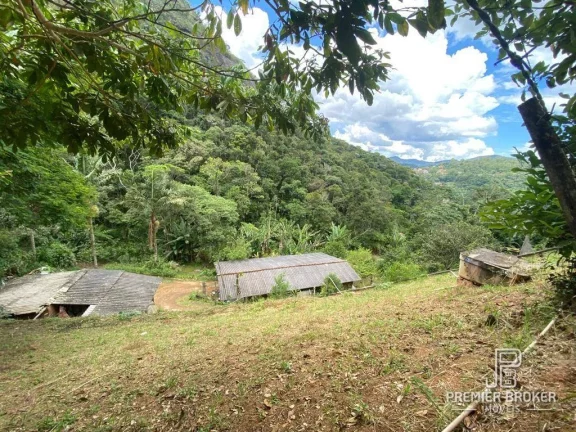 Foto do imóvel Casa à venda, 90 m² por R$ 220.000,00 - Caleme - Teresópolis/RJ