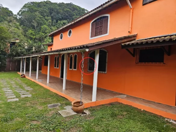 Imagem CASA A VENDA NO CENTRINHO DE BOISSUCANGA, COM 2 SUÍTES A 100 METROS DA PRAIA, ACEITA PERMUTA EM SÃO JOSÉ DOS CAMPOS
