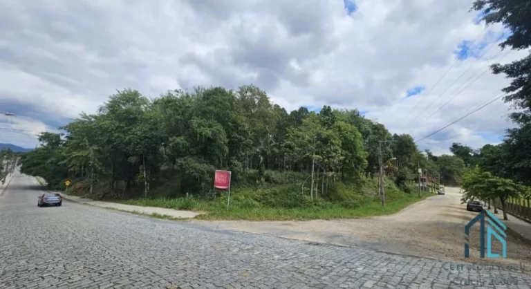 Imagem Terreno de Esquina a venda - Zona Industrial 7872 m2 em Blumenau SC