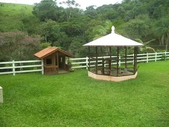 Imagem Chácara à venda 3 Quartos, 1 Suite, Zona Rural, Guaratinguetá - SP