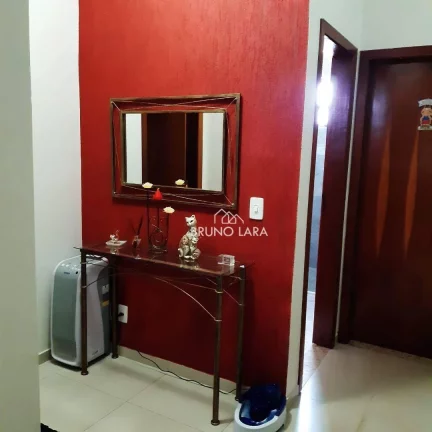 Imagem Casa com 4 dormitórios à venda, 250 m² por R$ 750.000,00 - Jardim das Roseiras - Igarapé/MG