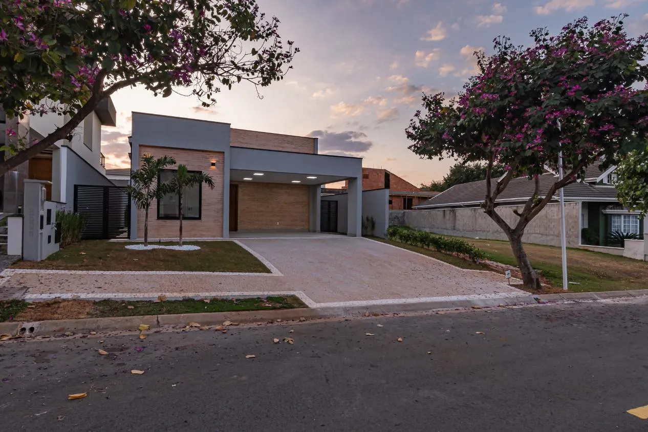Foto do imóvel CASA -CONDOMINIO RES. VILA DOS PLÁTANOS -CAMPINAS em Rua Roberto Abdalla