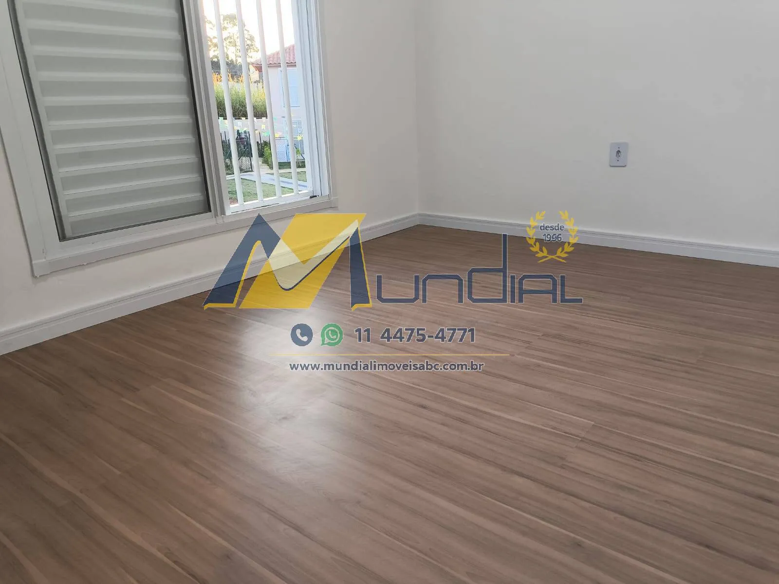 Imagem Sobrado à Venda no Condomínio Paradise - 105 m²,Suíte e Lazer Completo