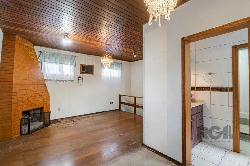 Imagem Casa com 3 dormitórios no bairro Passo das Pedras