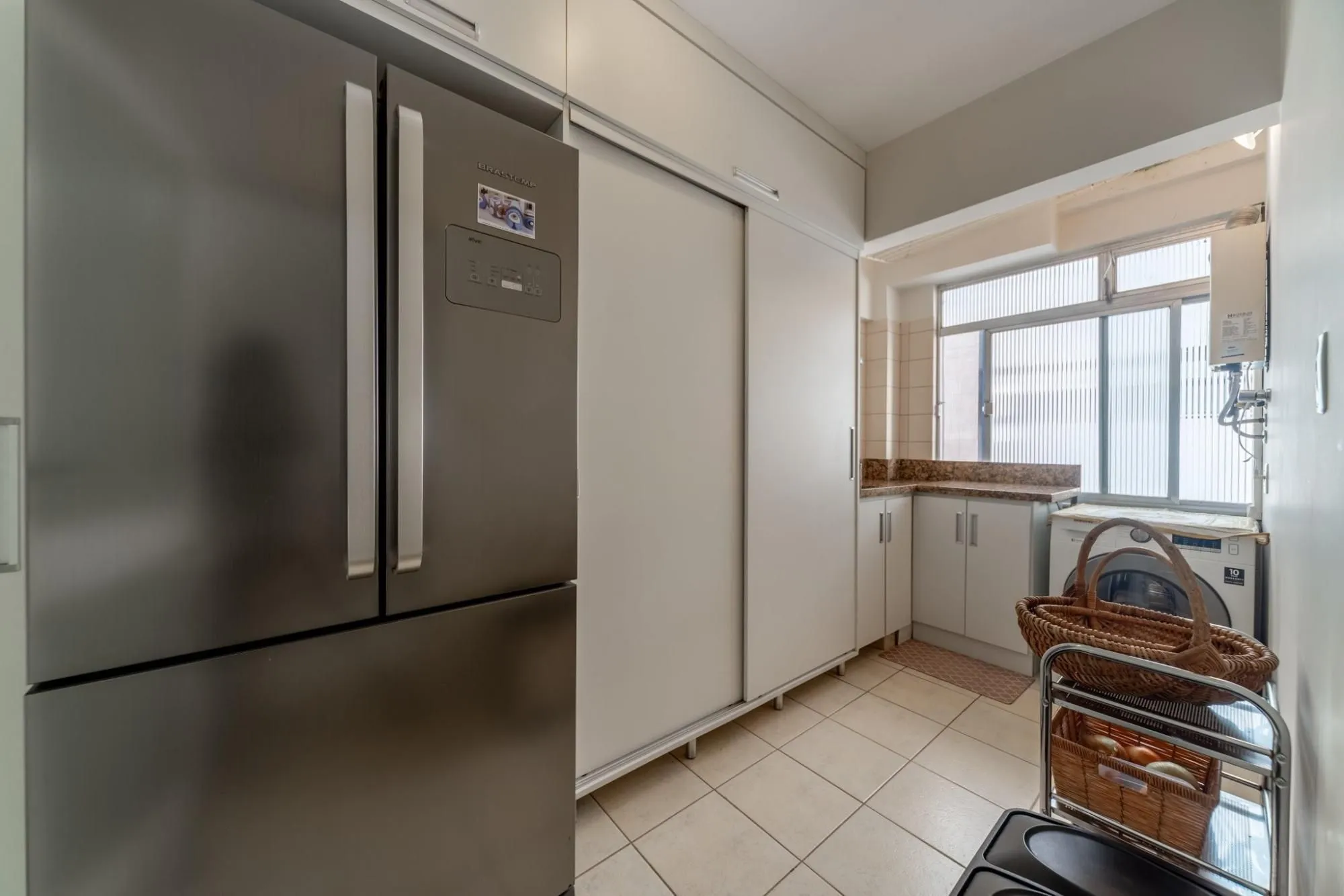 Imagem Cobertura com 206m², 3 dorm, Petrópolis e 2 vagas