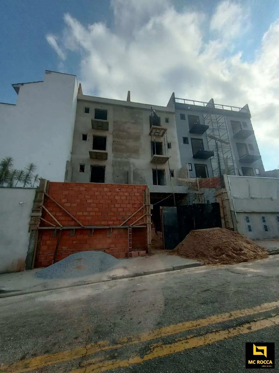 Imagem Apartamento sem condomínio 2 dormitórios - Bairro Campestre - Santo André