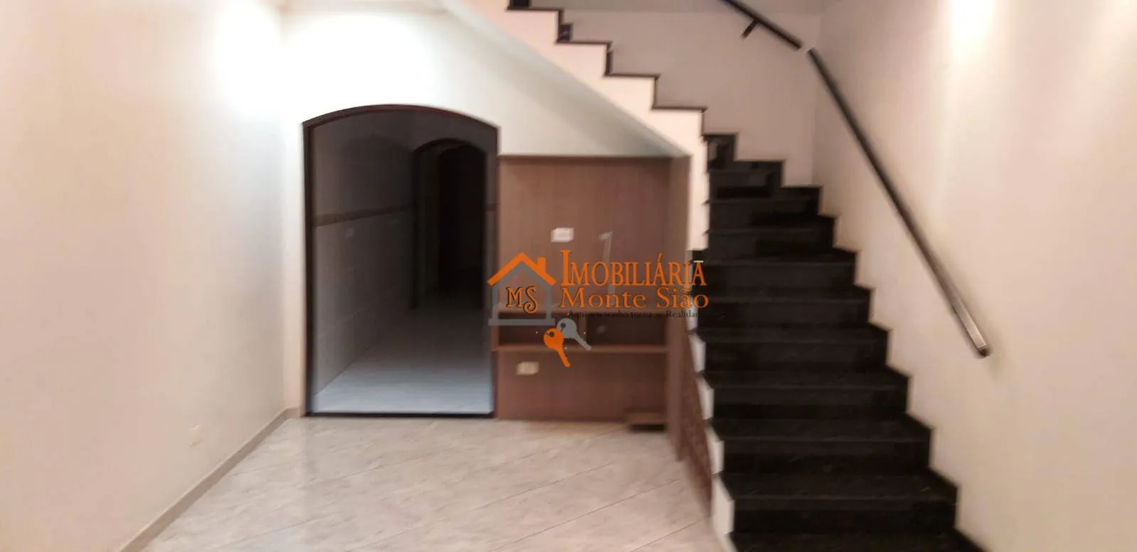 Imagem Casa com 3 dormitórios à venda, 220 m² por R$ 650.000,00 - Parque Continental II - Guarulhos/SP