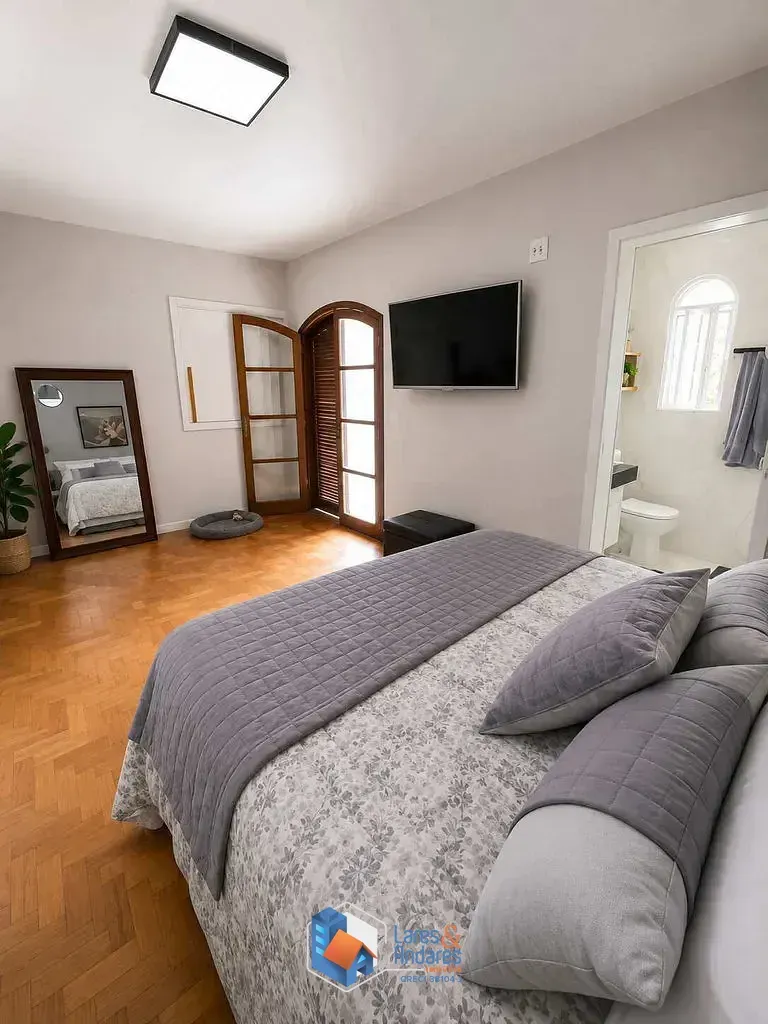 Imagem Casa à venda 3 Quartos 1 Suite 2 Vagas 145M² Bosque da Saúde São Paulo - SP