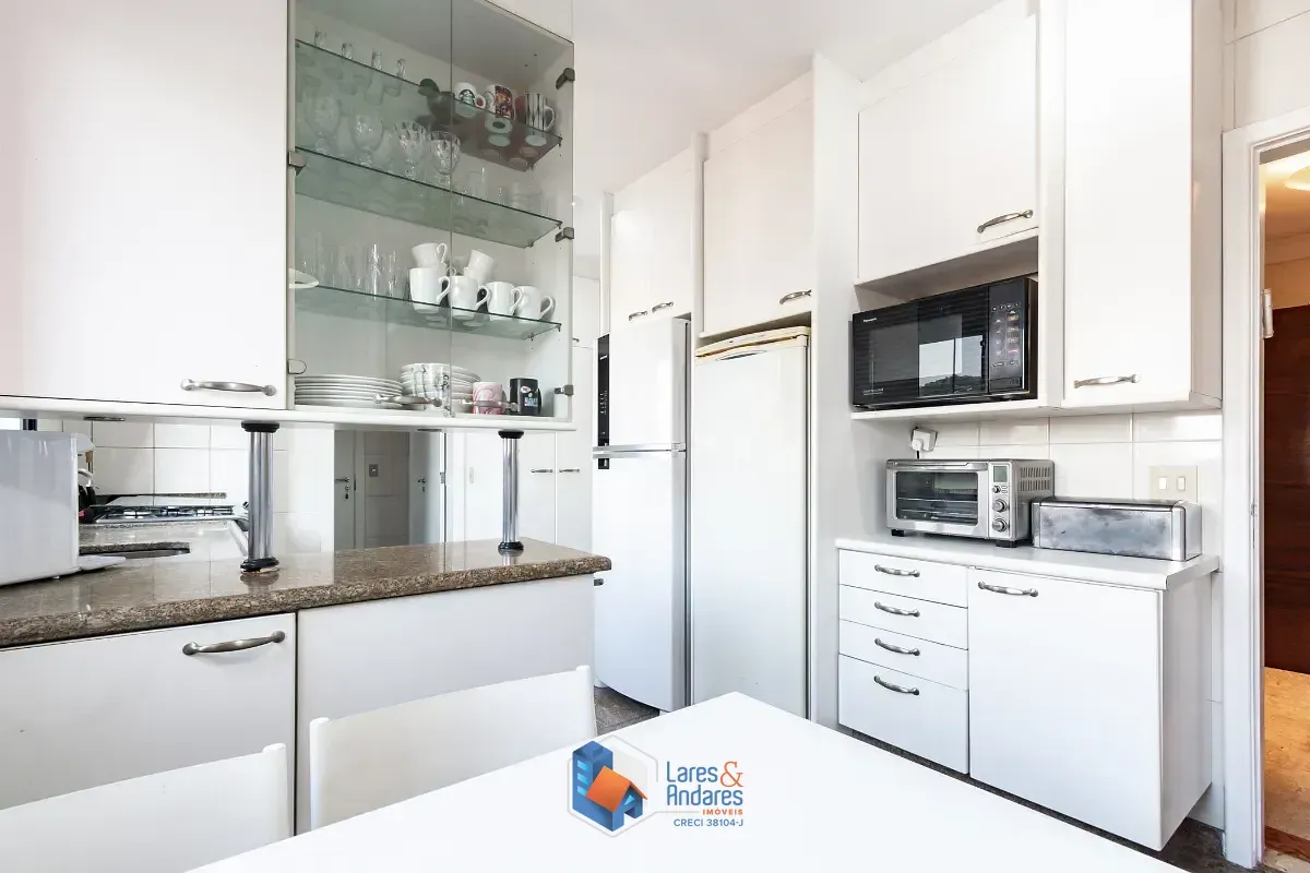 Imagem Apartamento para venda em Perdizes com 4 quartos, sendo 3 suítes, 171m²
