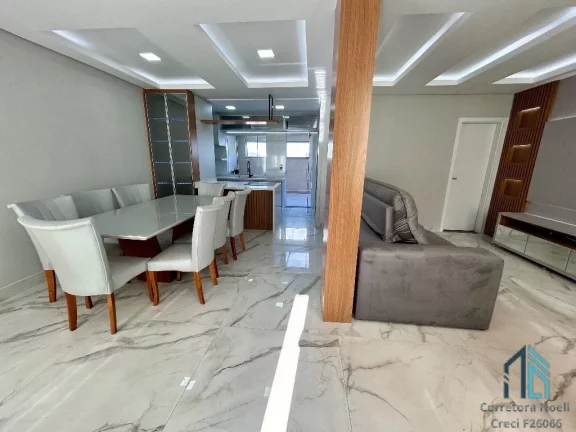 Imagem Sobrado Mobiliado com terraço , 03 quartos c/suíte, 04 vagas, no Pinheirinho em Curitiba PR