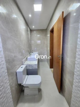 Imagem Casa com 4 dormitórios à venda, 220 m² por R$ 1.990.000,00 - Residencial Goiânia Golfe Clube - Goiânia/GO