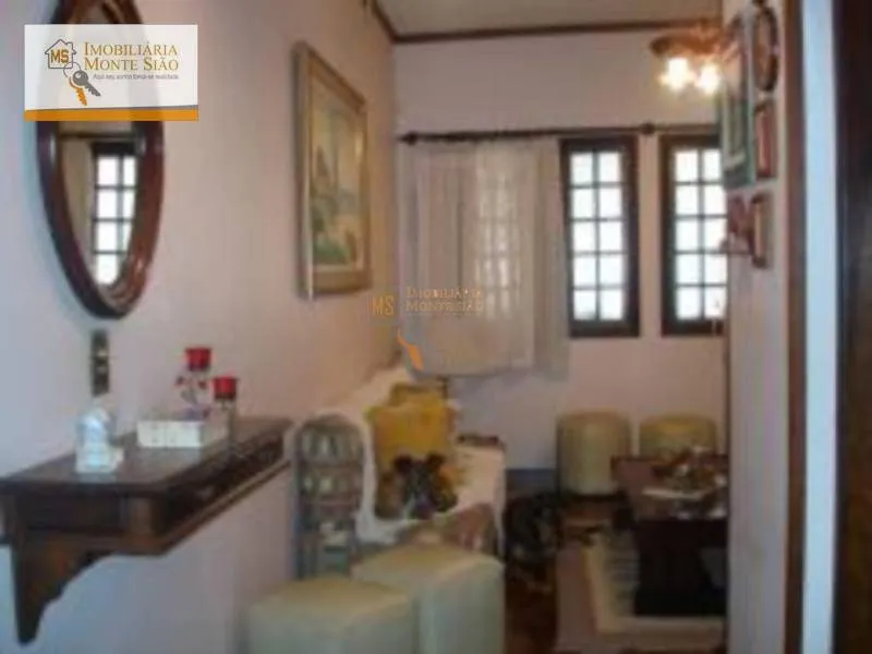 Imagem Sobrado com 2 dormitórios à venda, 155 m² por R$ 690.000,00 - Jardim Adriana - Guarulhos/SP
