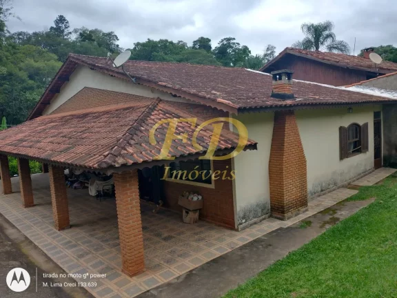 Imagem Chácara em Terra Preta para Residir / Mairiporã