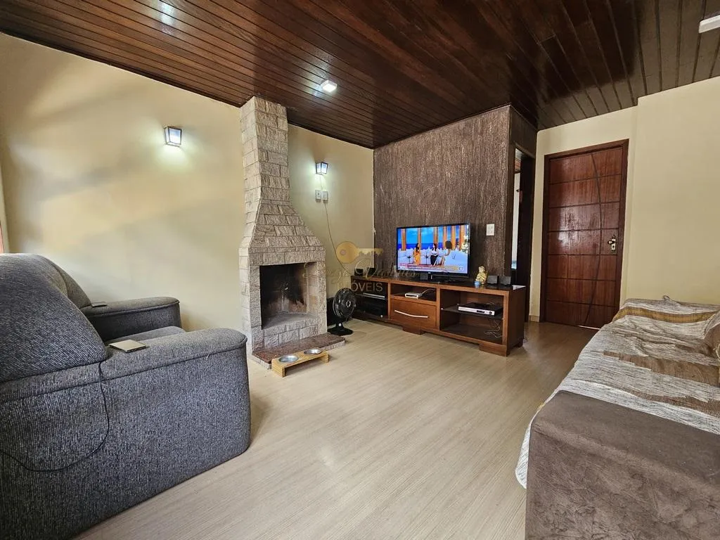 Imagem Casa para Venda em Teresópolis / RJ no bairro Cascata do Imbuí