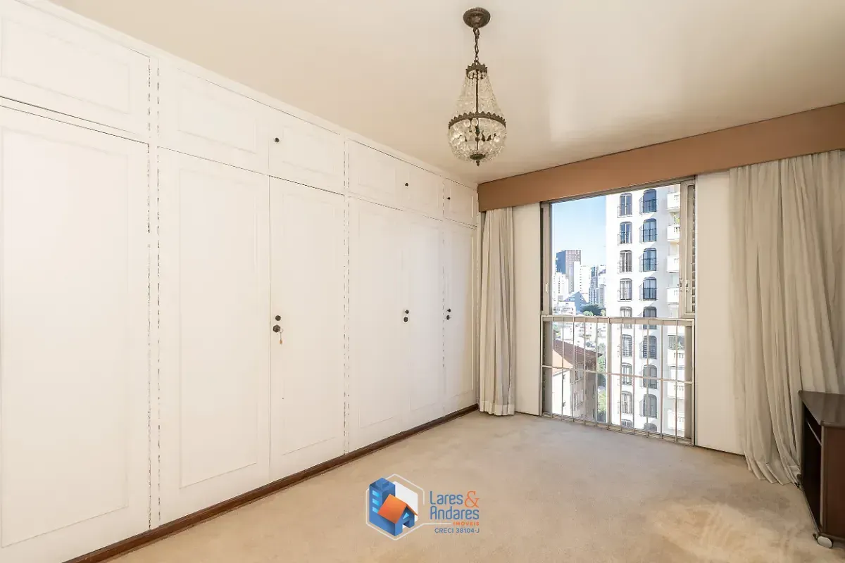 Imagem Apartamento para venda em Morro dos Ingleses com 3 quartos, sendo 1 suíte, 220m²