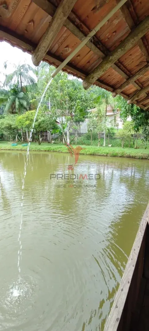 Imagem Chácara em Blumenau. Com rancho em construção. Lagoa com água. Poço artesiano. Pomar