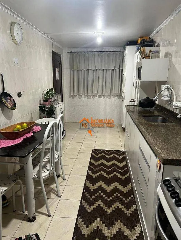 Imagem Sobrado com 4 dormitórios à venda, 250 m² por R$ 800.000,00 - Conjunto Residencial Paes de Barros - Guarulhos/SP
