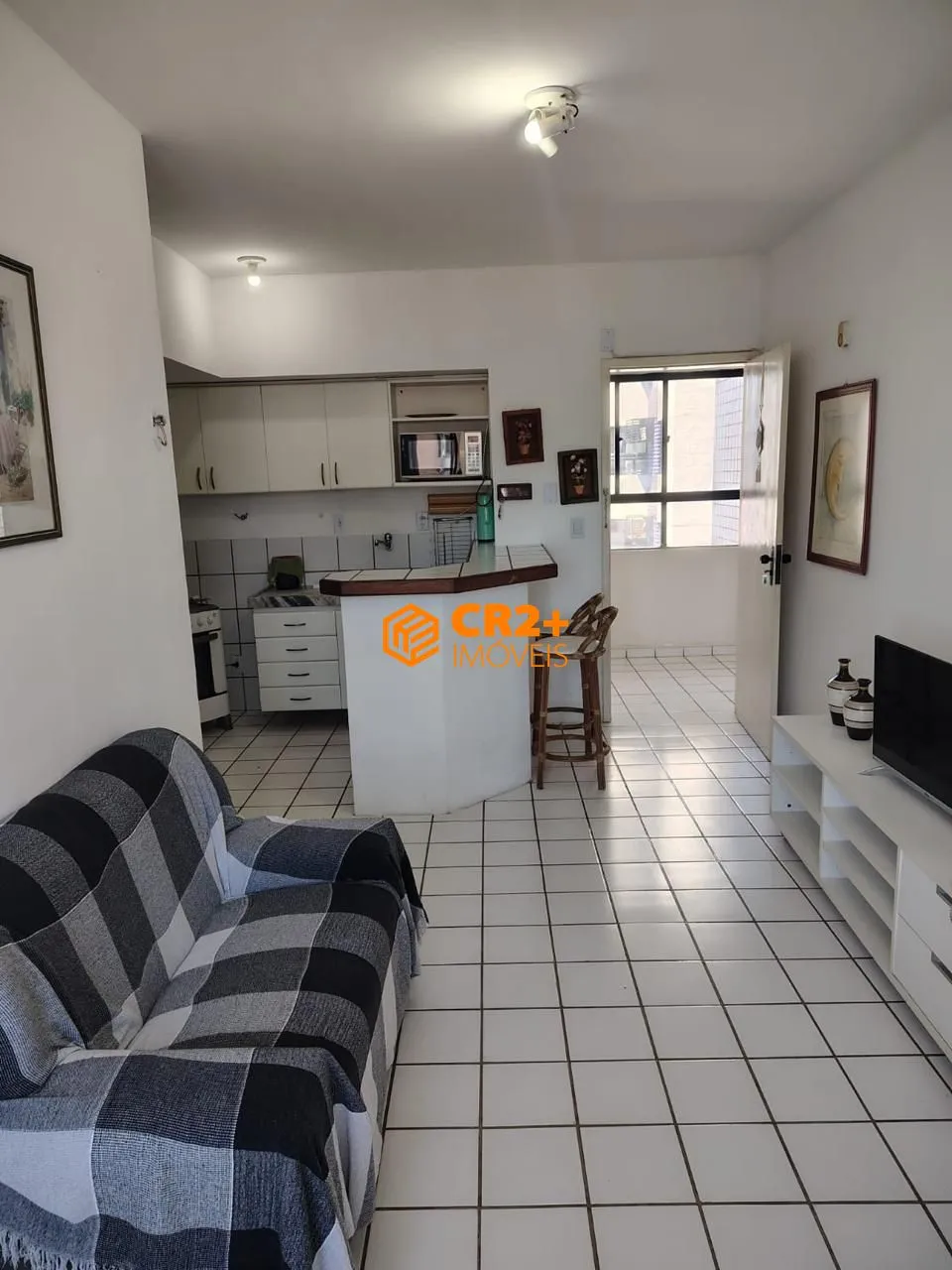 Imagem Vendo flat á menos de 100 metros do Mar, na Avenida Bernardo Vieira de Melo