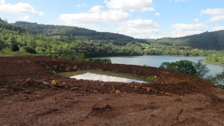 Imagem Terreno para Venda em Itá, Interrior