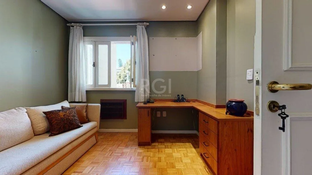 Imagem Casa para Venda - 130m², 3 dormitórios, sendo 1 suites, Cidade Baixa