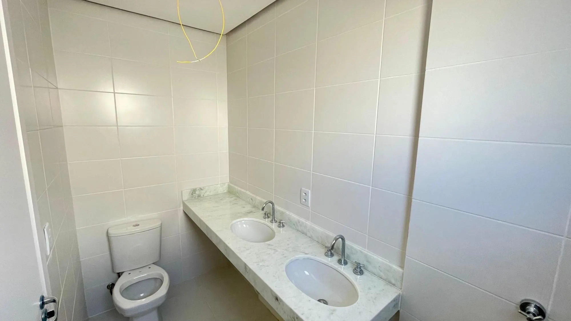 Imagem Casa em Condomínio com Terraço e Lazer Completo