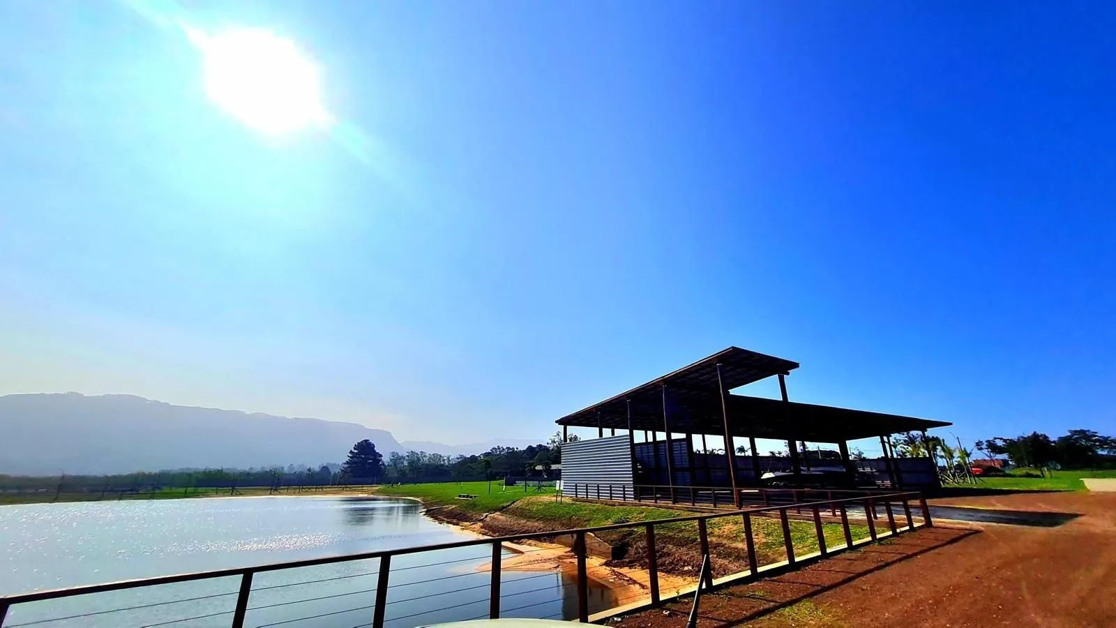 Imagem Terreno 14X25,com projeto já aprovado no Cond Marina del Faro
