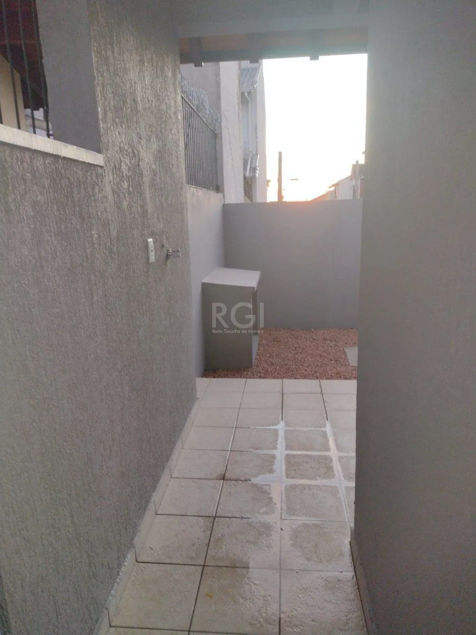 Imagem Casa para Venda - 122.96m², 3 dormitórios, sendo 1 suites, 2 vagas - Guarujá