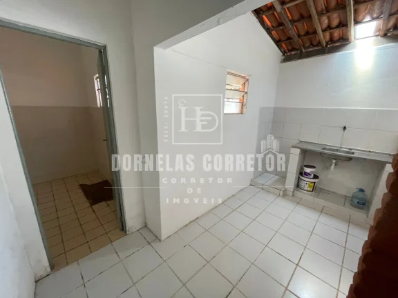 Imagem CASA COM 3 QUARTOS, SALA AMPLA E ACEITA FINANCIAMENTO!