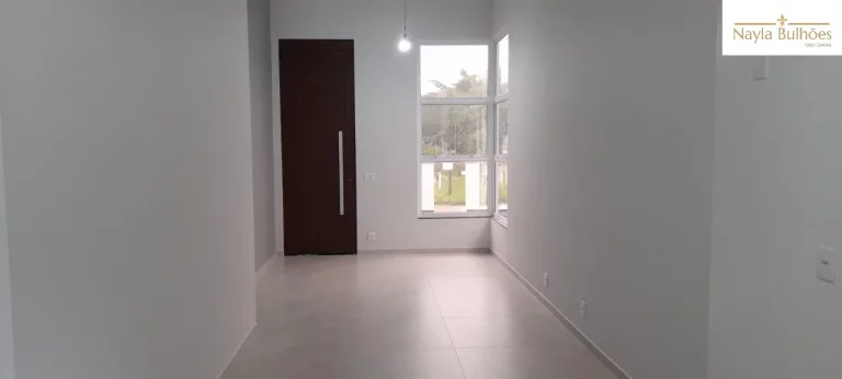 Imagem CASA RESIDENCIAL em SÃO JOSÉ - SC, FORQUILHAS