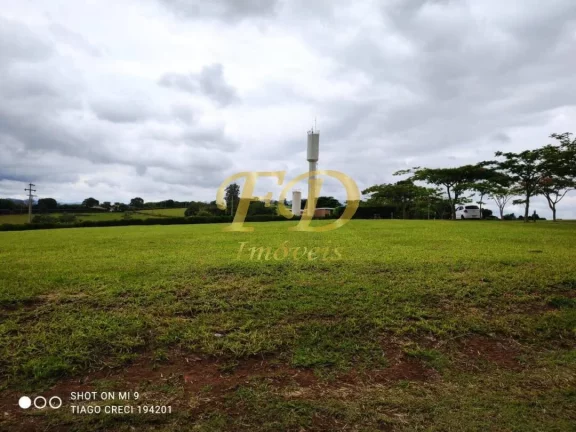 Imagem LINDO LOTE A VENDA EM CONDOMÍNIO EM PIRACAIA COM ACESSO A RE