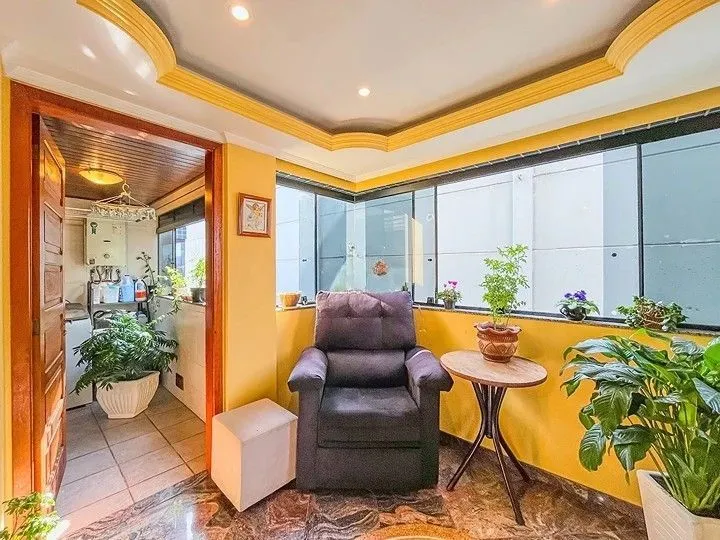 Imagem Apartamento/Elevador/2 Dorm/Sacada/Churrasqueira/Vaga Coberta/ semi-mobiliado/Jardim Itu Sabara/