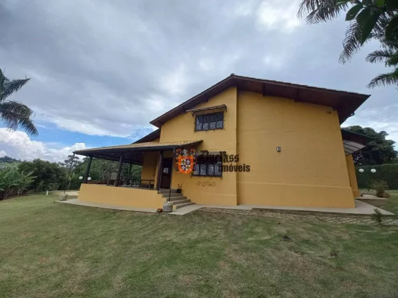 Imagem Chácara com 3 dormitórios à venda, 1850 m² por R$ 1.950.000,00 - Condomínio Residencial Vila Rica - Bragança Paulista/SP