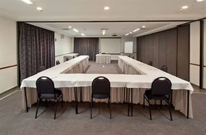 Imagem Flat disponível para venda no Ninety Hotel, com 33m², 1 dormitório e 1 vaga de garagem