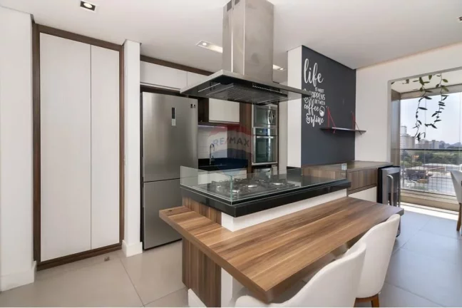 Imagem Apartamento 2 quartos, 2 banheiros, 2 vagas cobertas + depósito