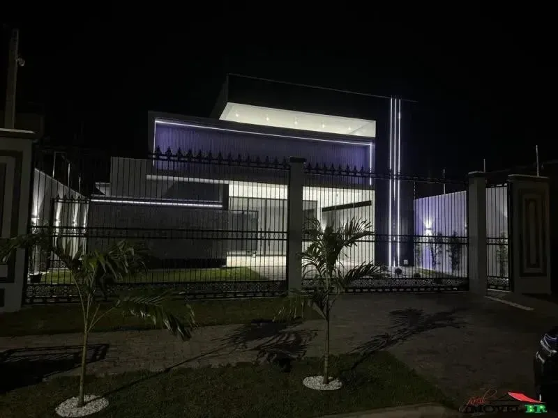Imagem Casa com 3 Quartos à Venda, 420 m² em Parque dos Ingás - Nova Mutum