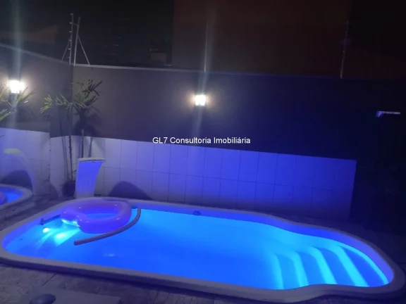 Imagem Casa Sobrado a Venda com Piscina Jardim Veneza Indaiatuba SP