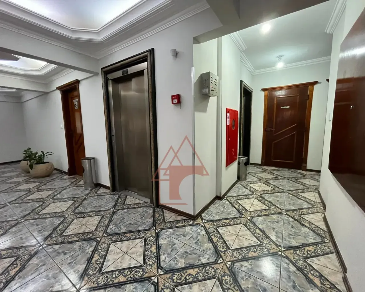 Imagem Apartamento com 2 Quartos à Venda, 80 m² em Guilhermina - Praia Grande