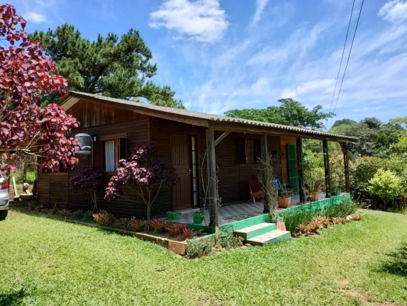 Imagem MINI SÍTIO - Medindo 726m², Chalé com 72m², Galpão 24m², Piscina, Viamão