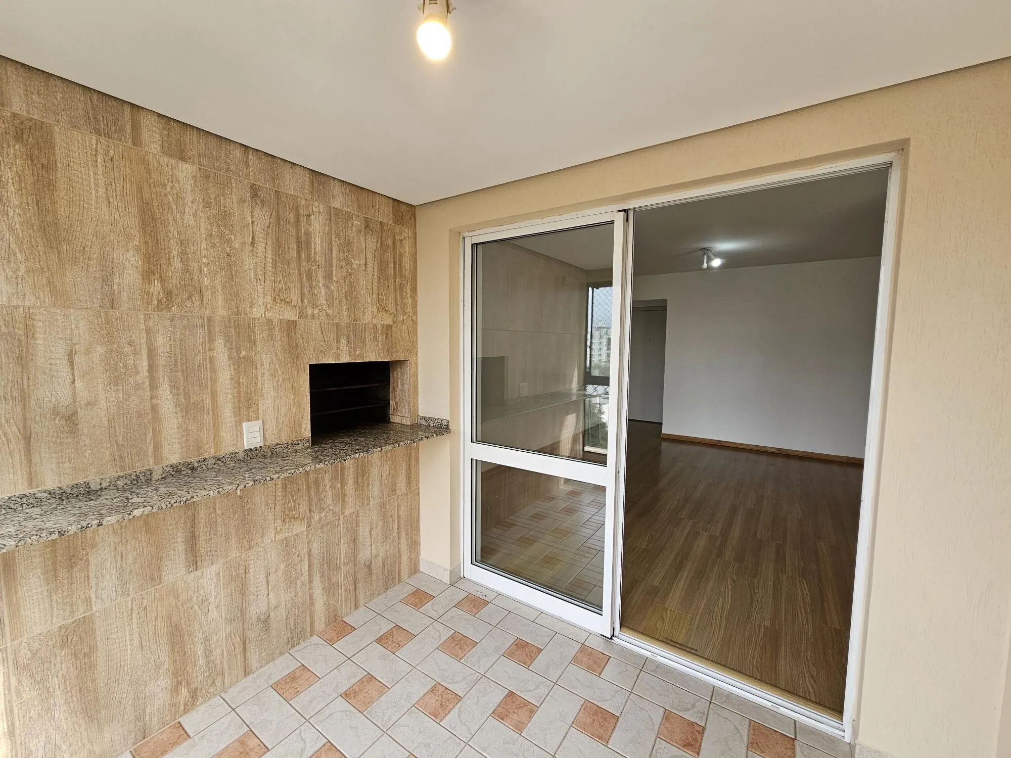 Imagem Apartamento 3 Dorm sendo 1 suite e 2 vagas