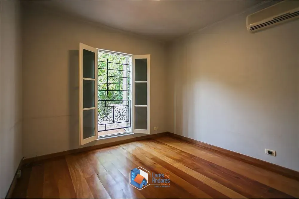 Imagem Casa à venda 4 Quartos 1 Suite 4 Vagas 511M² Vila Madalena São Paulo - SP