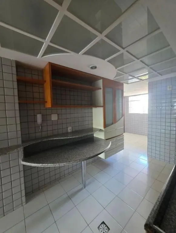Imagem Apartamento de 130m² no Bessa, com 4 quartos, 2 suítes, 2 vagas, piscina e a apenas 3 quadras do mar no Caribessa.