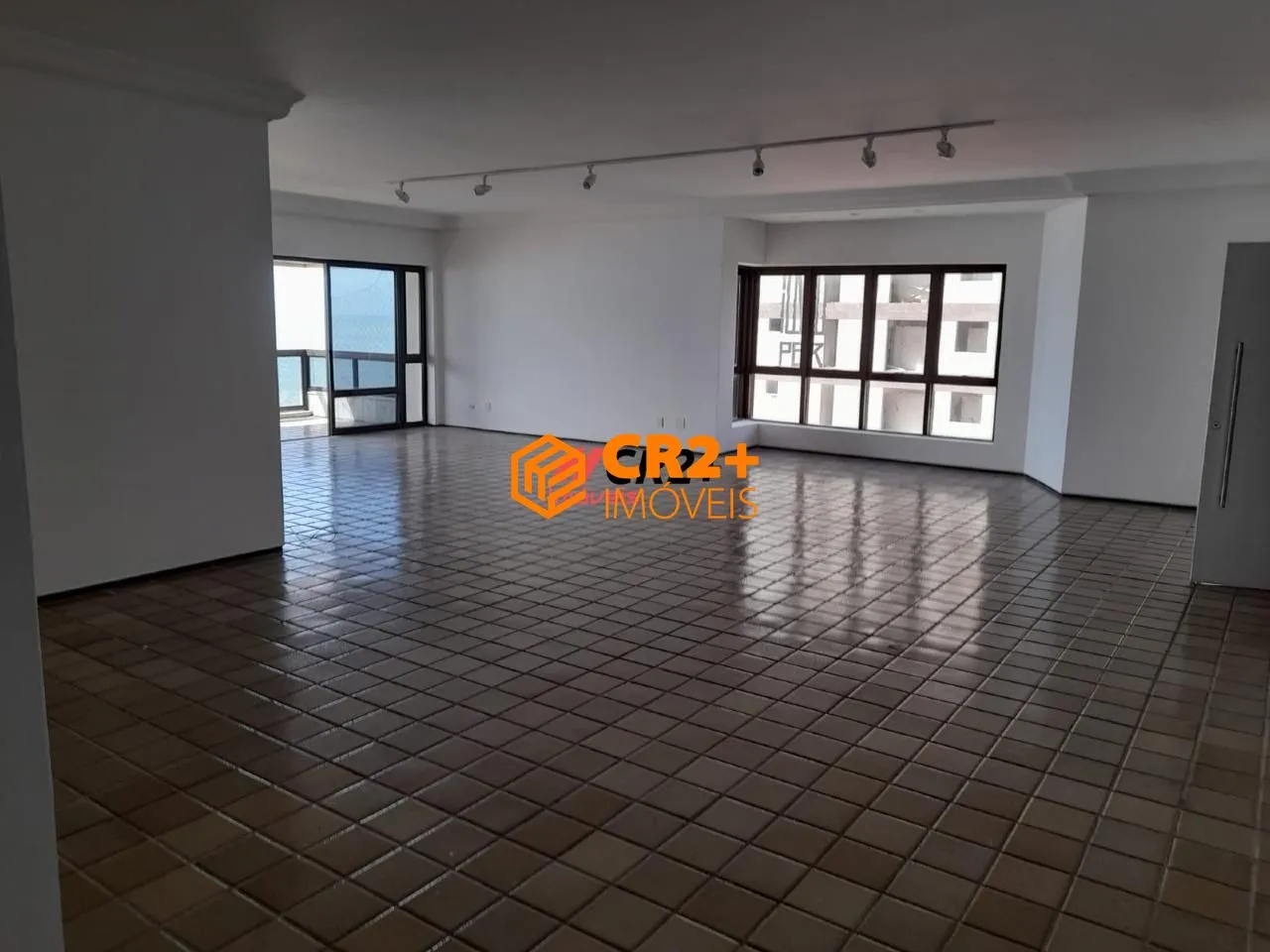 Imagem Apartamento a Venda 290m² com 4 Quartos, 4 Suítes + Dce no bairro Piedade em Jab