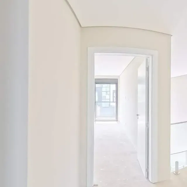 Imagem Casa de Condomínio com 3 Quartos à Venda, 164 metros em Santa Cândida - Curitiba